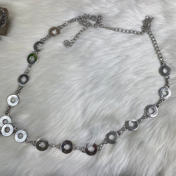 Silver Tone Circle Disc Mod Gogo Loop Belt 45" - Picture 3 of 6